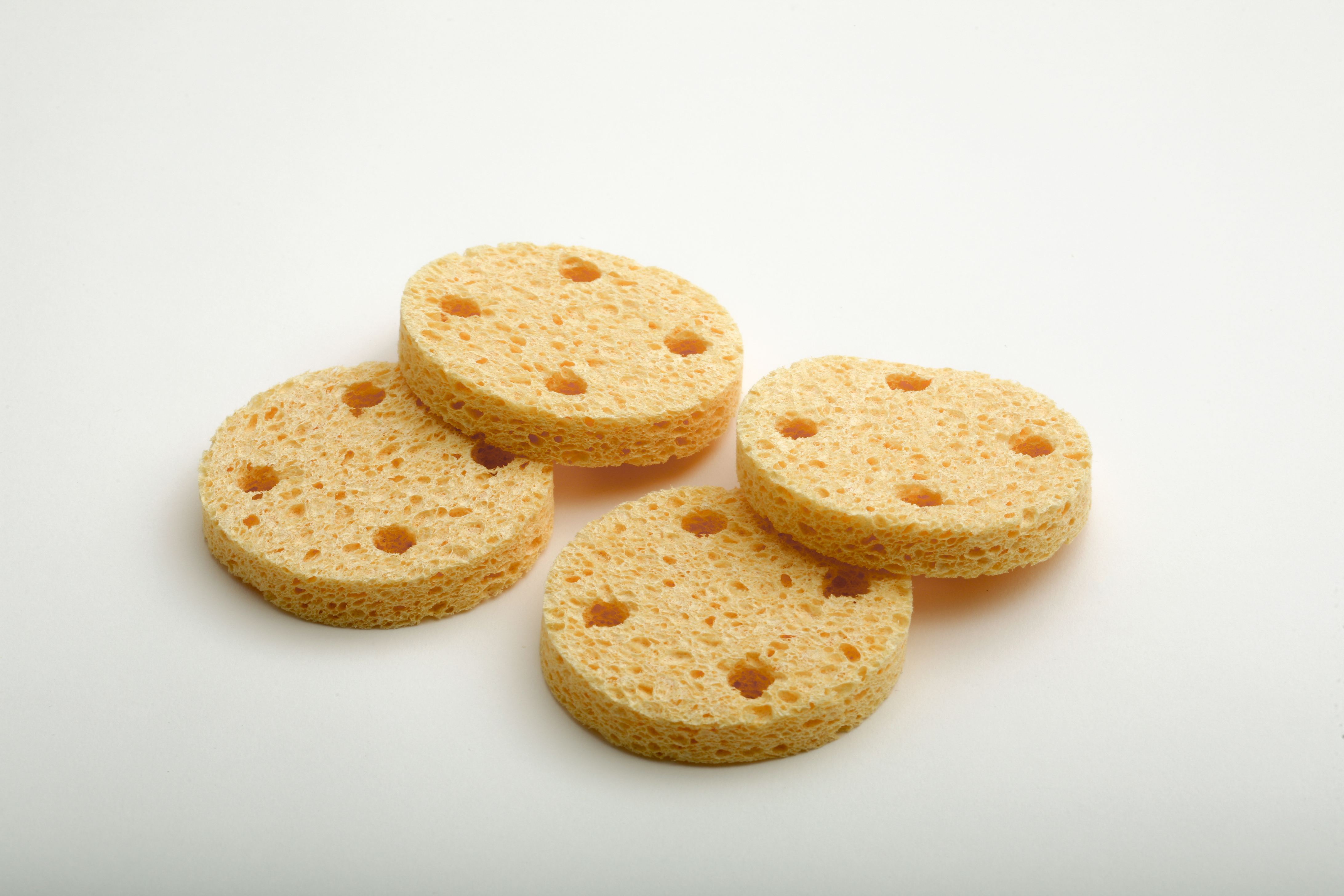 Physiomed Viskoseschwamm Ø = 6 cm / 1,0 cm hoch (4er Set)