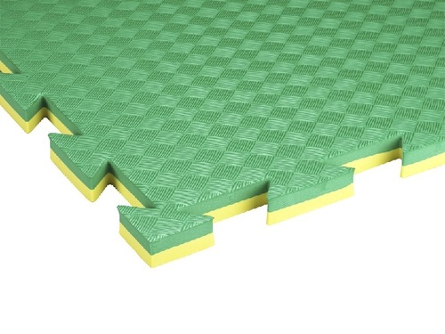 SportmatteVital Standard, Maße 100 x 100 x 2,0 cm mit 4 integrierten Randstücken