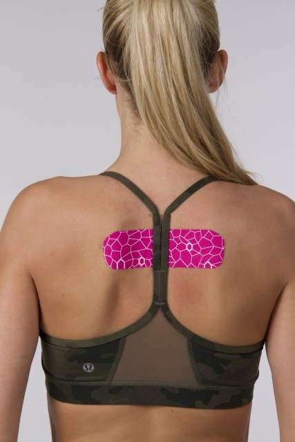 Thera-Band® Kinesiology Tape Precut Rolle, 25,4 x 5 cm, (20 St.) pink/weiß
