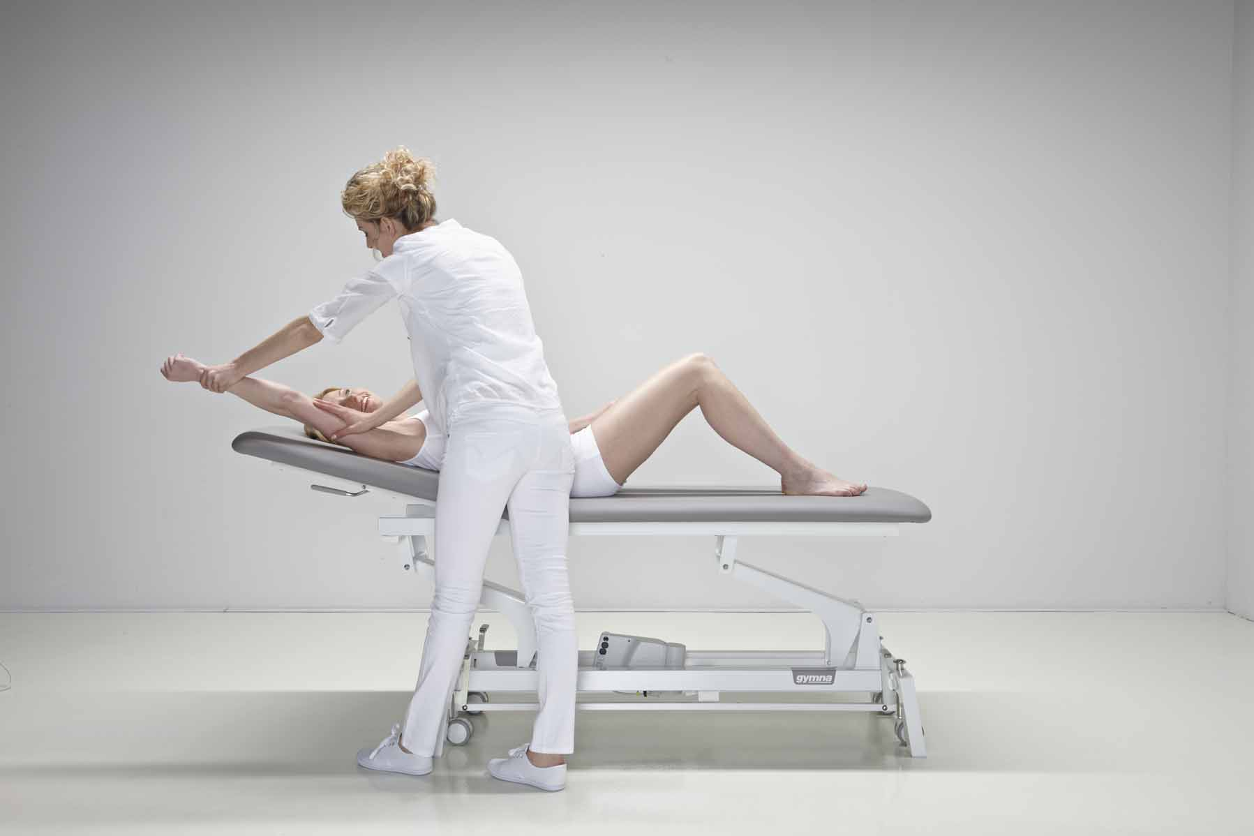 Behandlungsliege Gymna G2 Duo, elektrische Höhenverstellung - Artikel wurde ab dem 01. April durch Gymna.GO ersetzt! - Papierrollenhalter 50 cm